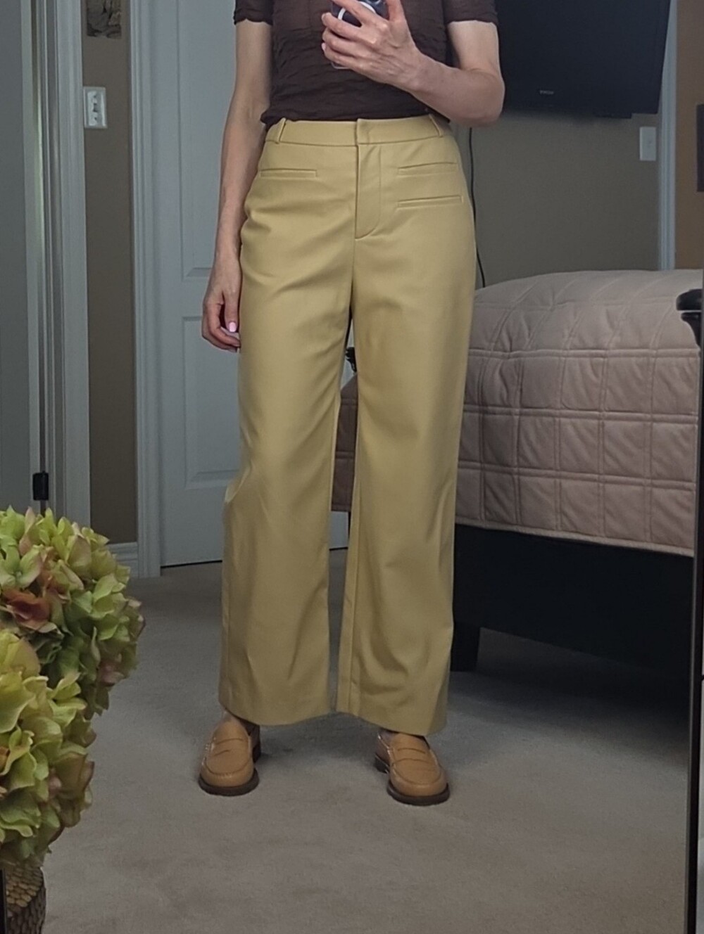 REJINA PYO Faux Leather Vanilla  Trousers